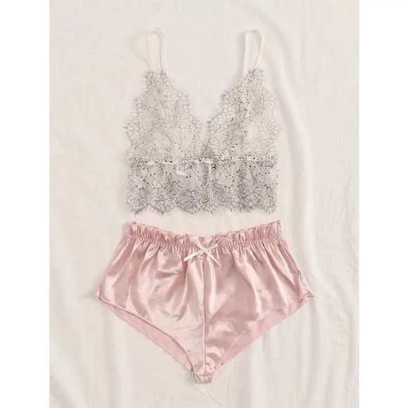 SHEIN Other - Pijama set
